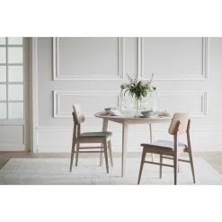 Rowico AB FILIPPA Ruokapöytä Pyöreä Jatkettava 120 + 45 Cm -Myynti Säilytyskalusteet Filippa ruokapoyta valkotammi 113756 Nagano tuolit 119431 miljoo