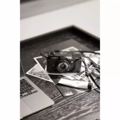 Rowico AB HALIFAX Senkki 160 Cm -Myynti Säilytyskalusteet Halifax senkki musta 119904 detalj