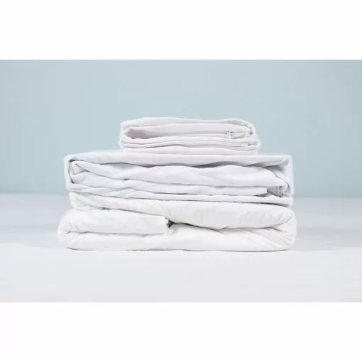 Unico Finland Oy HEAVEN BY UNICO Suojalakana 3 Unico Finland Oy HEAVEN BY UNICO Suojalakana -Myynti Säilytyskalusteet Heaven suojalakana joustolakana 3