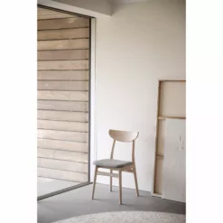 Rowico AB RODHAM Tuoli -Myynti Säilytyskalusteet Rodham tuoli valkotammi harmaa 120066 miljoo