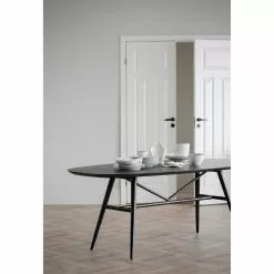 Rowico AB SPRINGDALE Ruokapöytä Ovaali 200 X 98 Cm 8 Rowico AB SPRINGDALE Ruokapöytä Ovaali 200 X 98 Cm -Myynti Säilytyskalusteet Springdale poyta musta 119730 miljoo